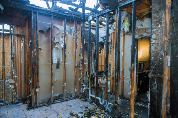 Professional Emergency Fire Cleanup technician working in Maywood, CA