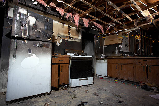 Licensed Emergency Fire Cleanup service in Maywood, CA - Meridian Smoke Damage